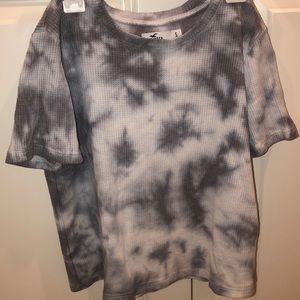 Hollister Grey Tie-Die Crop Top